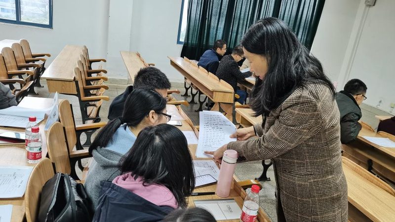 执业药师资格证考试培训，费用构成与选择要点